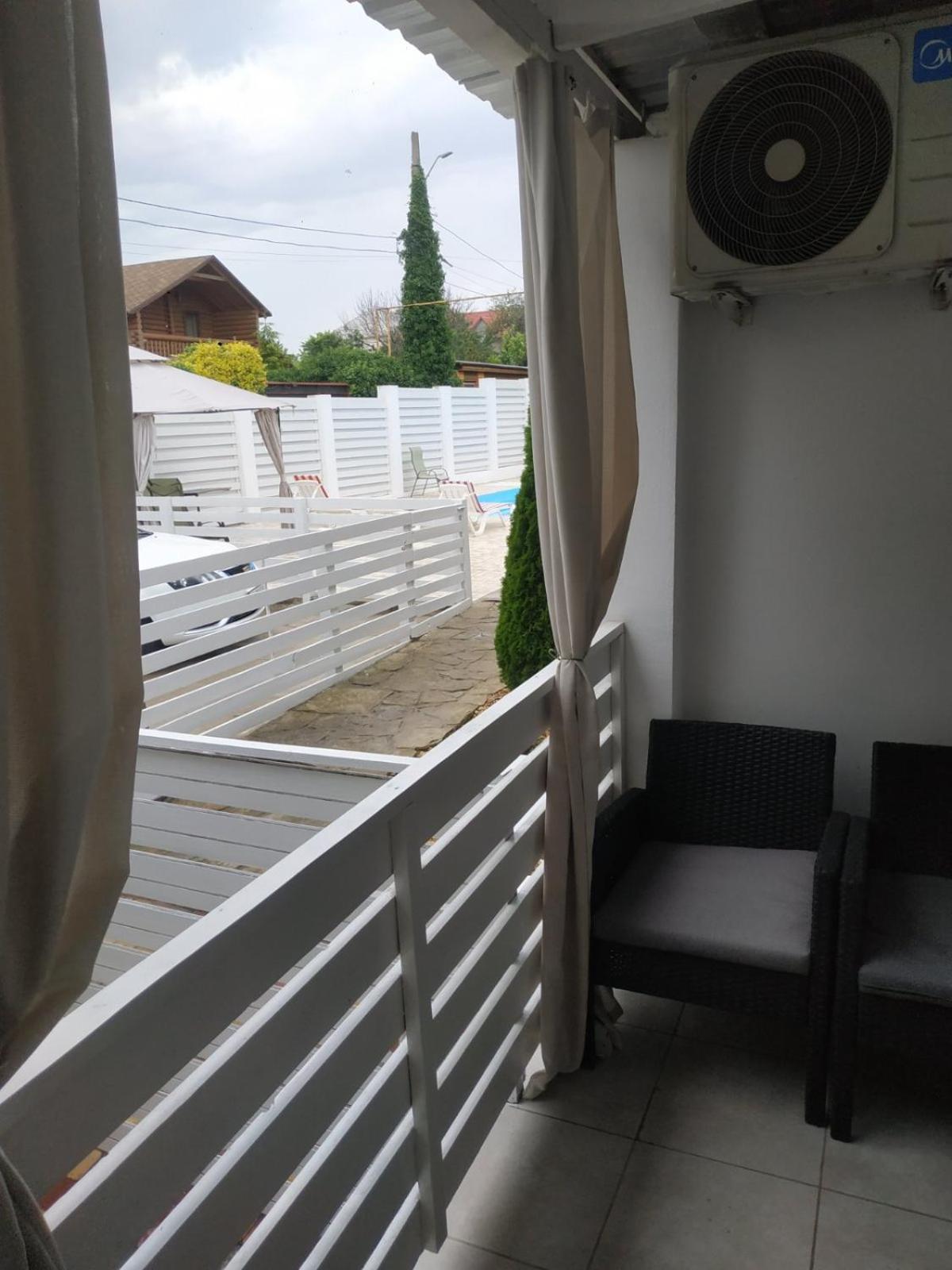 Euroline Hotel Odessa Экстерьер фото